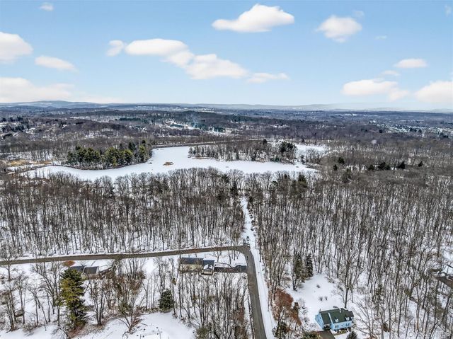 16 Orchard Lane, Hopewell Junction, NY 12533