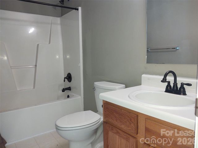 7302 Woodbourne Lane, Charlotte, NC 28273