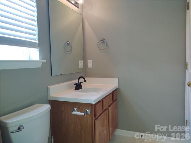7302 Woodbourne Lane, Charlotte, NC 28273