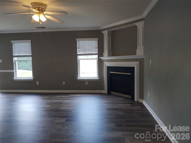 7302 Woodbourne Lane, Charlotte, NC 28273
