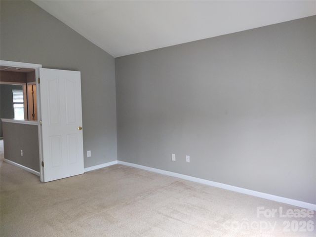 7302 Woodbourne Lane, Charlotte, NC 28273
