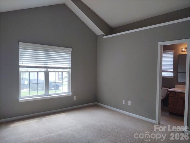 7302 Woodbourne Lane, Charlotte, NC 28273