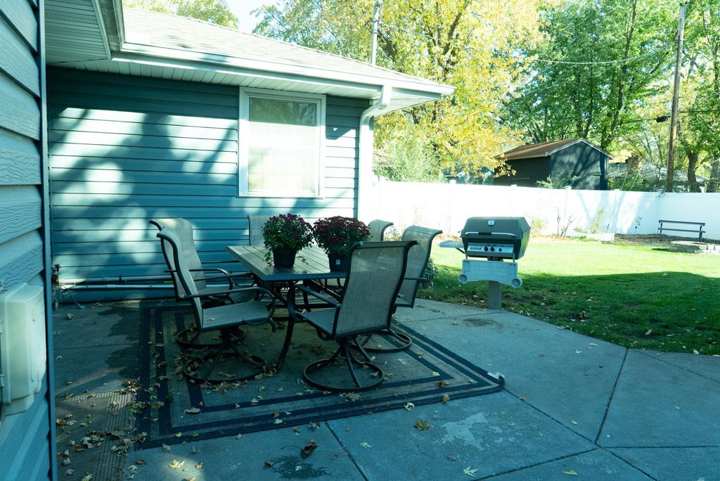 11881 Kumquat Street NW, Coon Rapids, MN 55448 — photo 5