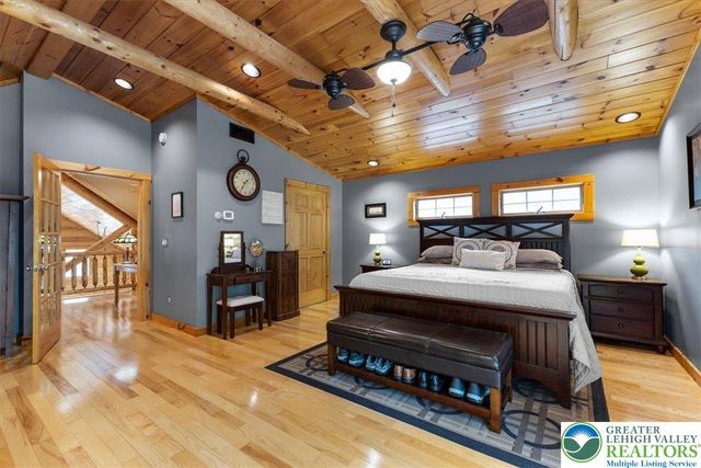 207 West Douglasville Road, Bushkill Twp, PA 18064