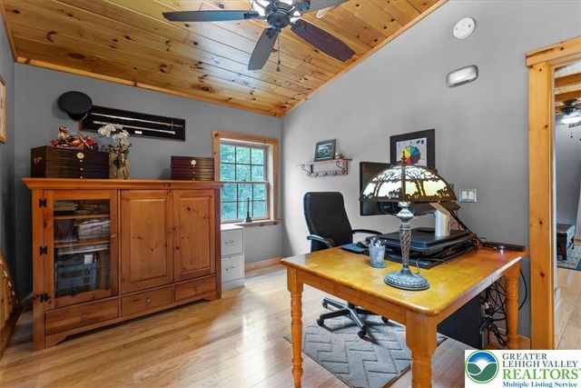 207 West Douglasville Road, Bushkill Twp, PA 18064
