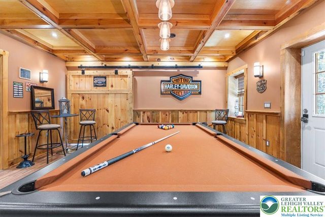 207 West Douglasville Road, Bushkill Twp, PA 18064