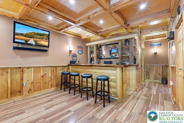207 West Douglasville Road, Bushkill Twp, PA 18064