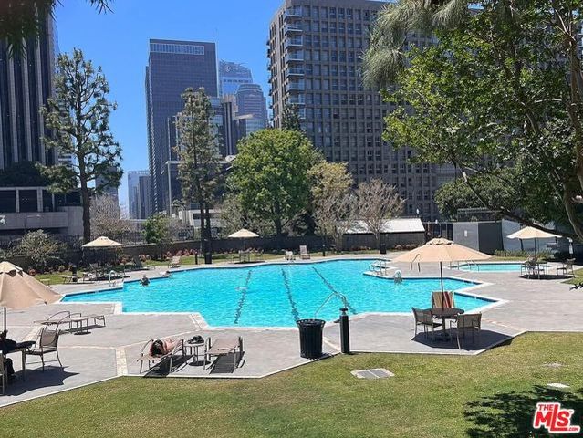 800 W 1st Street 1409, Los Angeles, CA 90012