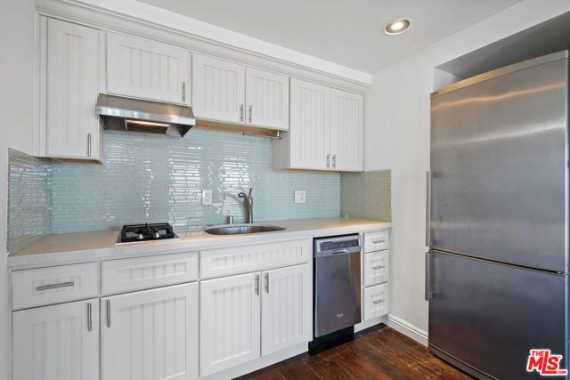 800 W 1st Street 1409, Los Angeles, CA 90012