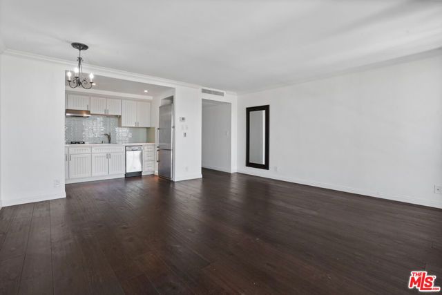 800 W 1st Street 1409, Los Angeles, CA 90012