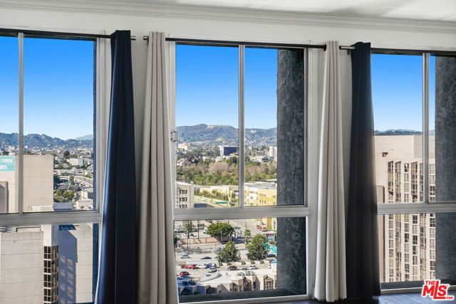 800 W 1st Street 1409, Los Angeles, CA 90012