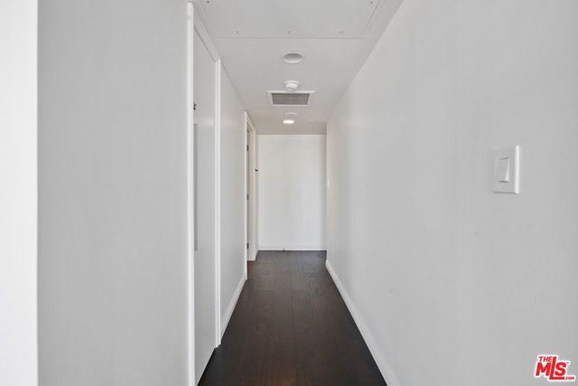 800 W 1st Street 1409, Los Angeles, CA 90012