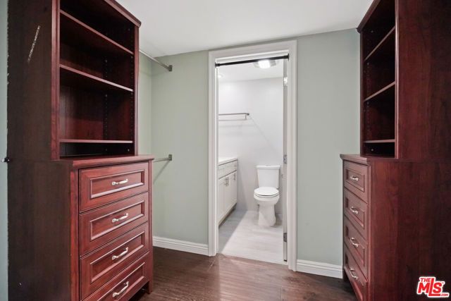 800 W 1st Street 1409, Los Angeles, CA 90012