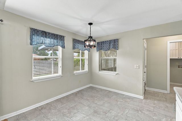 200 Lansford Drive, Benbrook, TX 76126