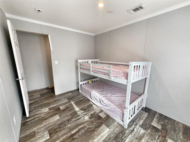 21246 White Oak Drive, Conroe, TX 77306
