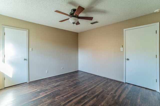 6729 Oliver Drive, North Richland Hills, TX 76180