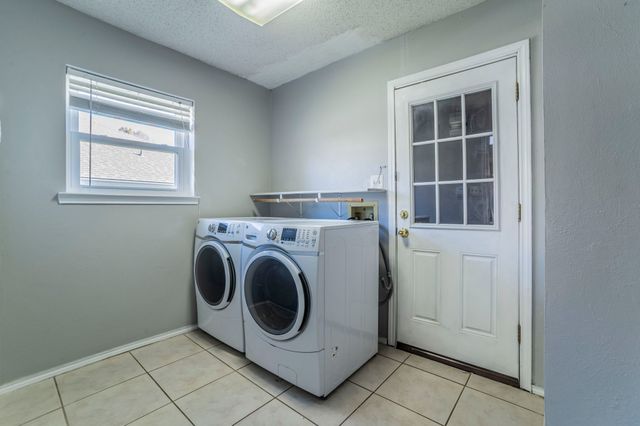 6729 Oliver Drive, North Richland Hills, TX 76180