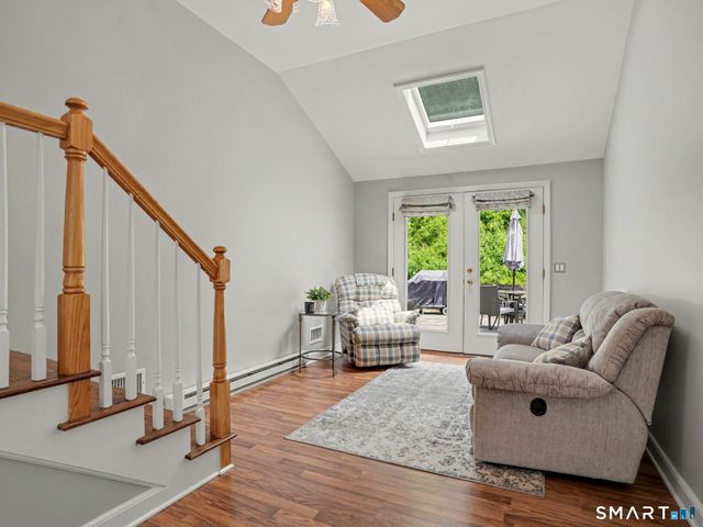 18 Wyant Road, Oxford, CT 06478
