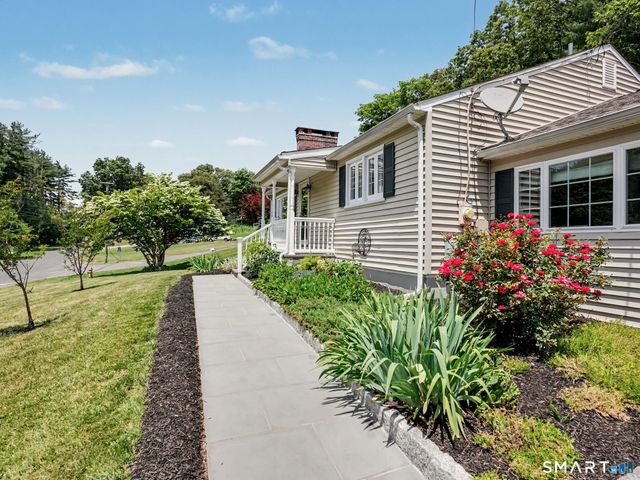 18 Wyant Road, Oxford, CT 06478