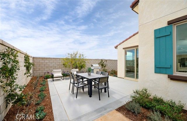 1239 Kingfisher Street, Hemet, CA 92545