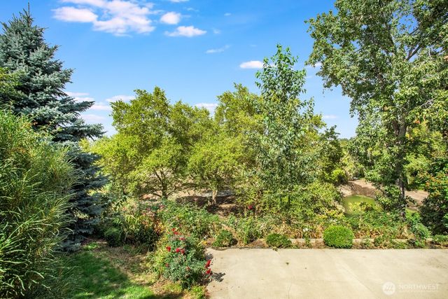 875 SE Sentry Drive, College Place, WA 99324