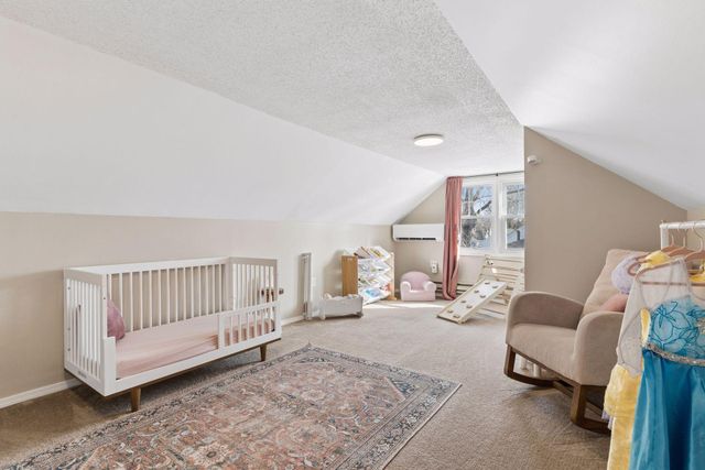 2010 W 54th Street, Minneapolis, MN 55419