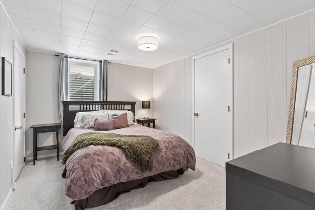 2010 W 54th Street, Minneapolis, MN 55419