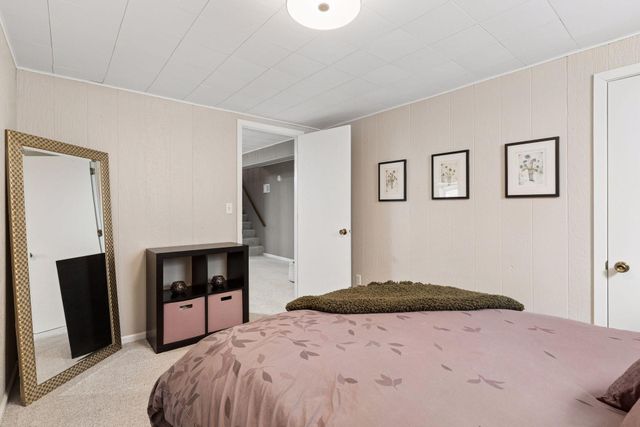 2010 W 54th Street, Minneapolis, MN 55419