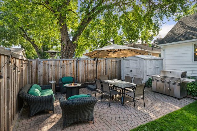 2010 W 54th Street, Minneapolis, MN 55419