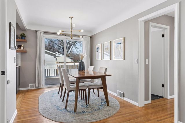 2010 W 54th Street, Minneapolis, MN 55419