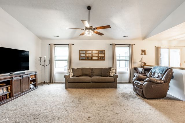 206 E Delaware Street, Fortville, IN 46040