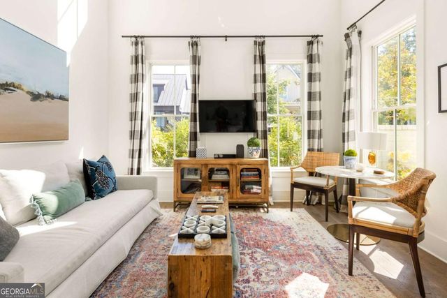 11193 Serenbe Lane, Chattahoochee Hills, GA 30268