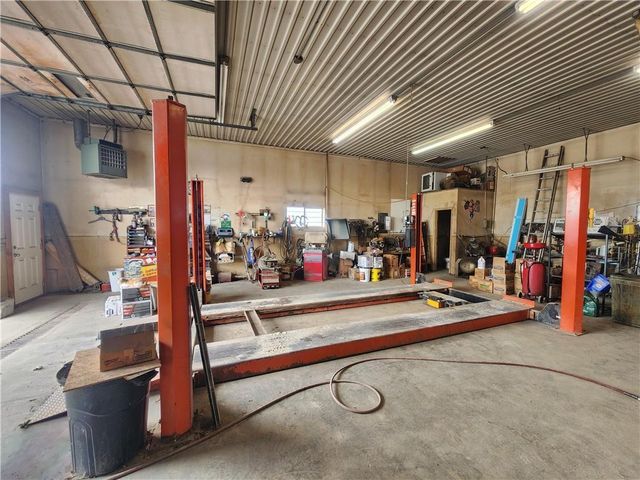 604 E Ada Street, Adrian, MO 64720