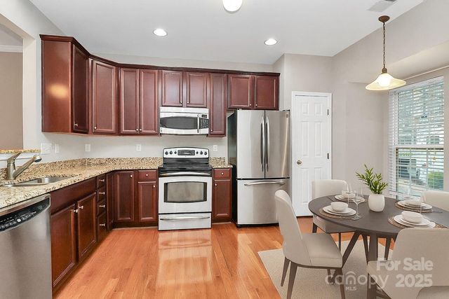 216 W Bland Street, Charlotte, NC 28203