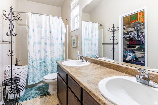 713 W BUCKINGHAM DR, North Salt Lake, UT 84054