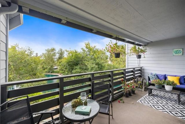 1083 Lakeview, Azusa, CA 91702