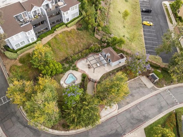 1083 Lakeview, Azusa, CA 91702