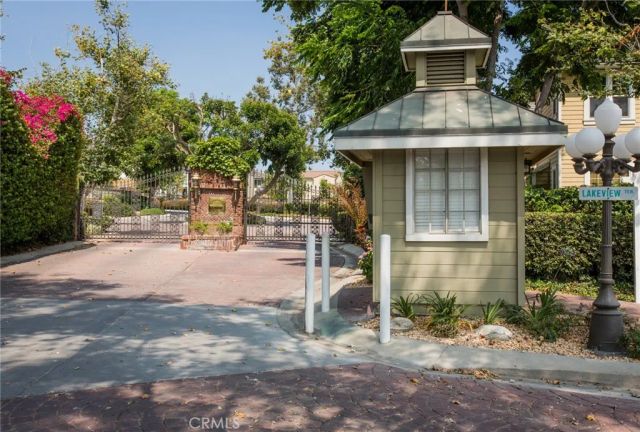 1083 Lakeview, Azusa, CA 91702