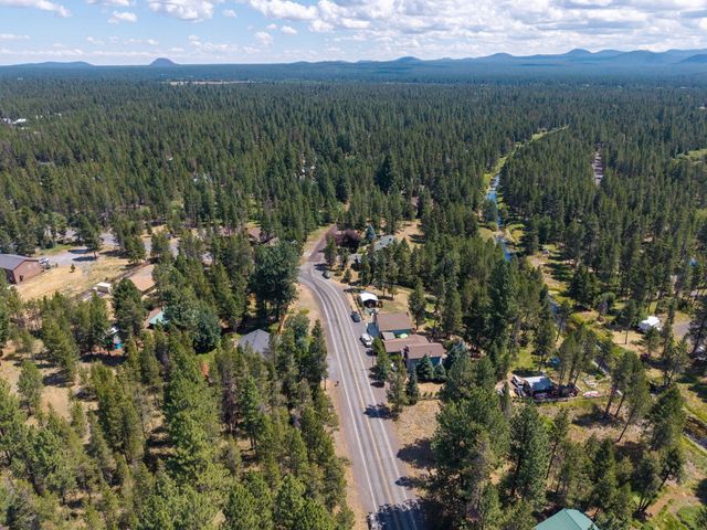 56203 Stellar Drive, Bend, OR 97707