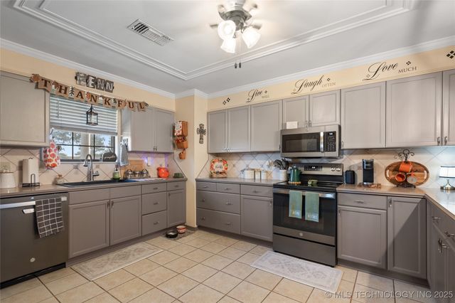 103 Lockwood, Ardmore, OK 73401