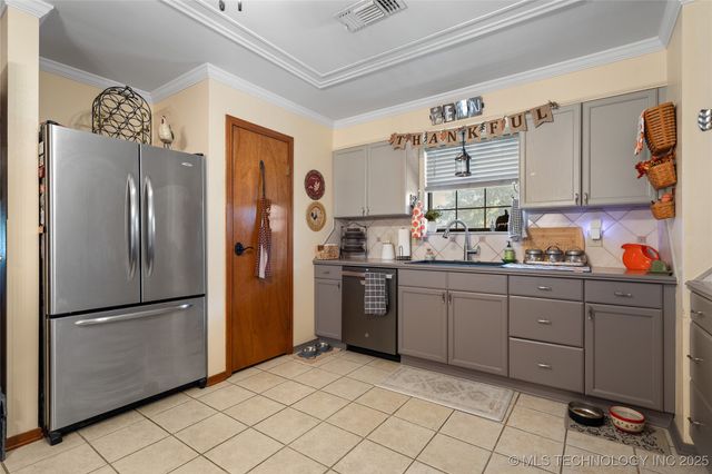 103 Lockwood, Ardmore, OK 73401