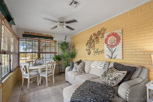 103 Lockwood, Ardmore, OK 73401