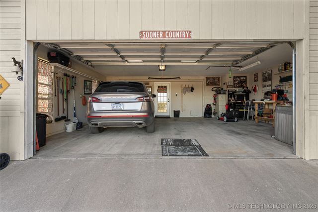 103 Lockwood, Ardmore, OK 73401