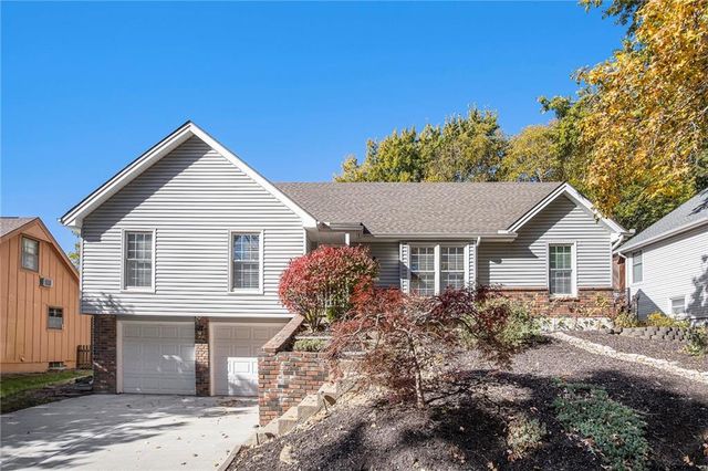 5864 N Beaman Avenue, Kansas City, MO 64151