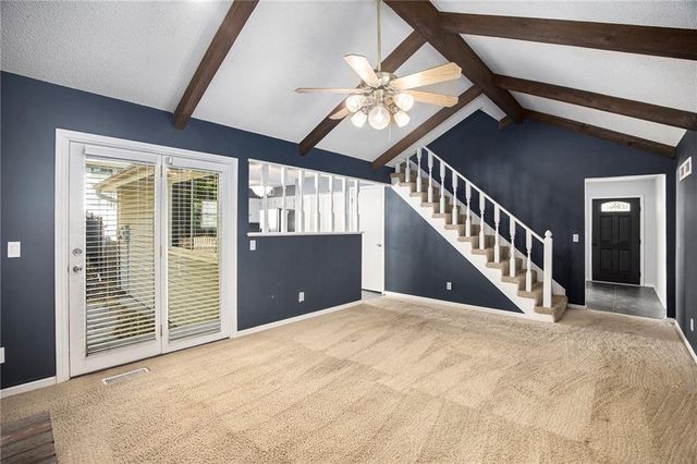 5864 N Beaman Avenue, Kansas City, MO 64151