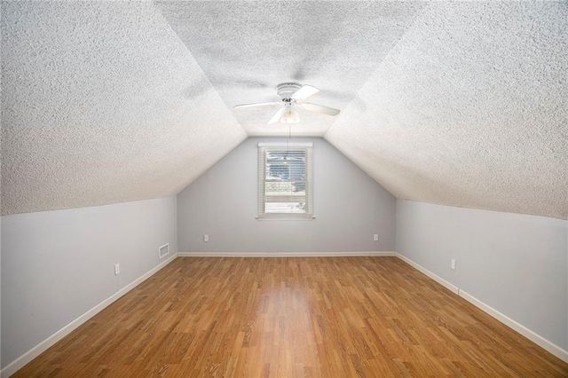 5864 N Beaman Avenue, Kansas City, MO 64151