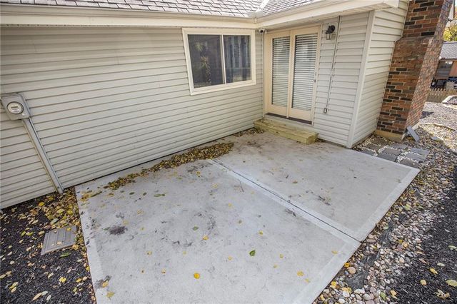 5864 N Beaman Avenue, Kansas City, MO 64151