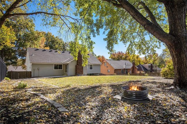 5864 N Beaman Avenue, Kansas City, MO 64151