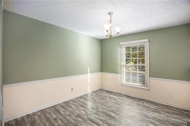 5864 N Beaman Avenue, Kansas City, MO 64151