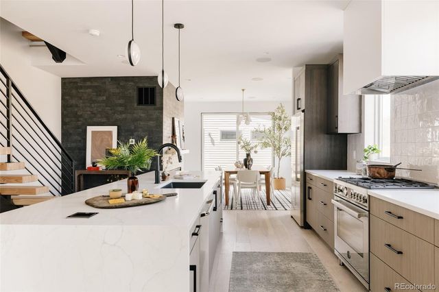 2085 Perry Street, Denver, CO 80211